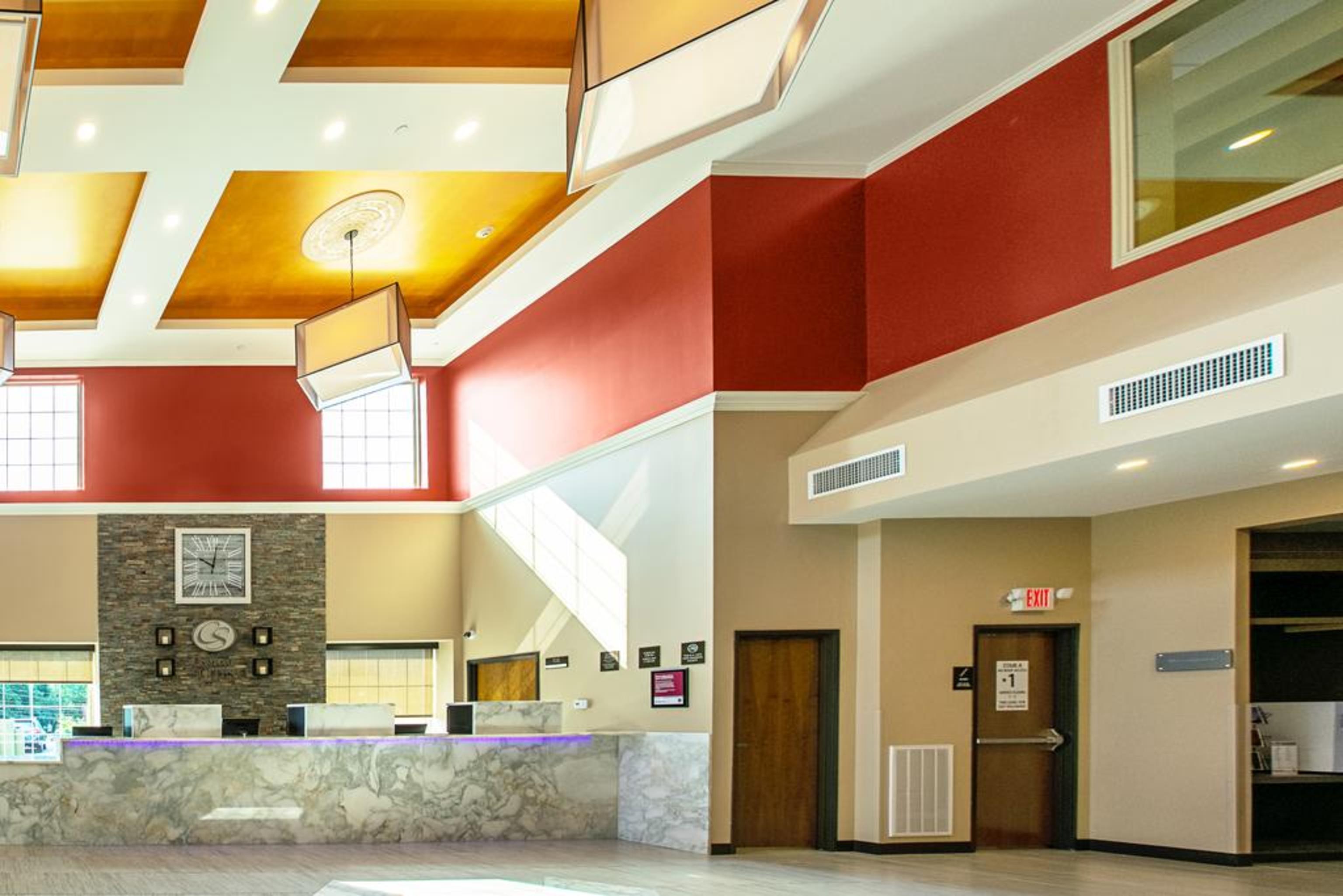 Comfort Suites Fishkill Near Interstate 84 Екстериор снимка